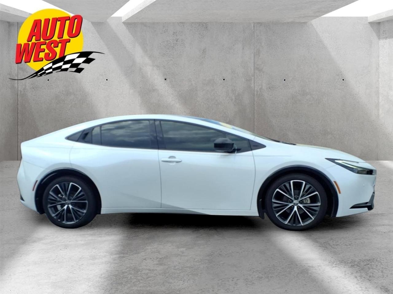 Toyota Prius Limited (Natl) 2023