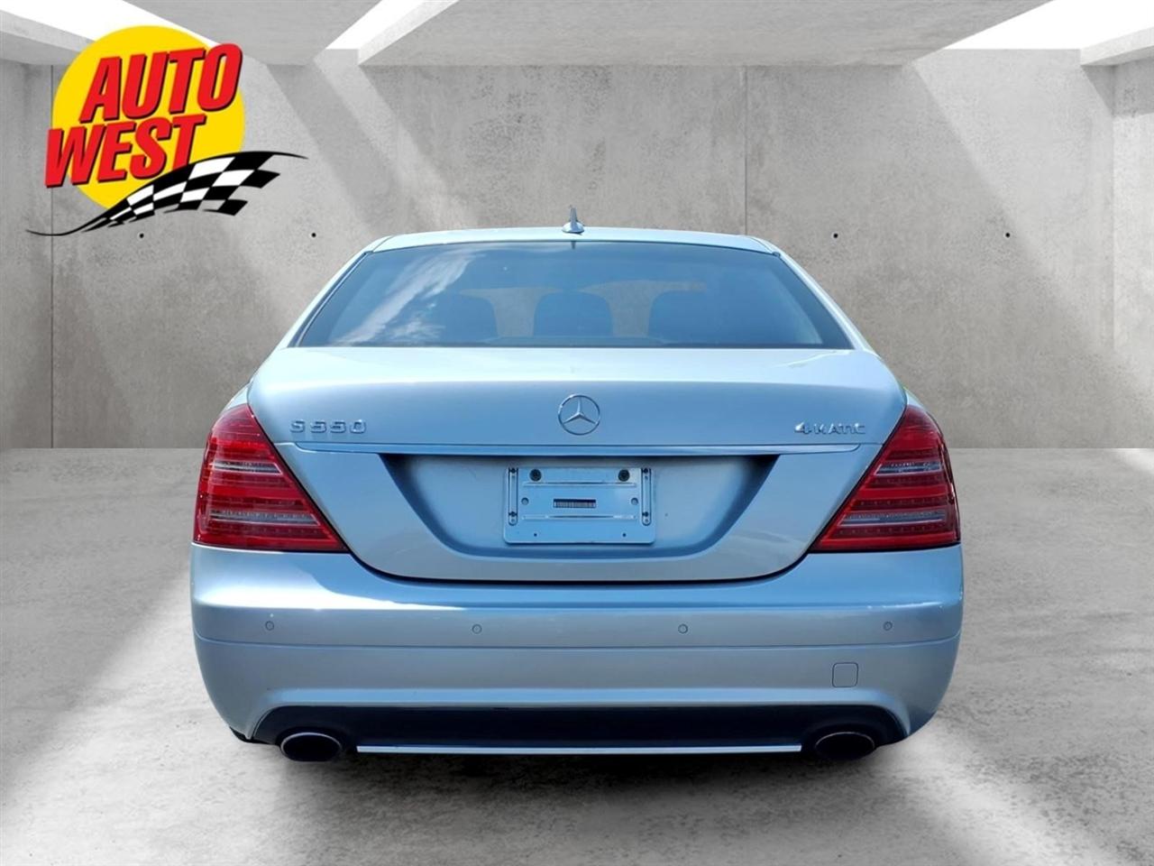 Mercedes-Benz S-Class 4dr Sdn 5.5L V8 4MATIC 2008