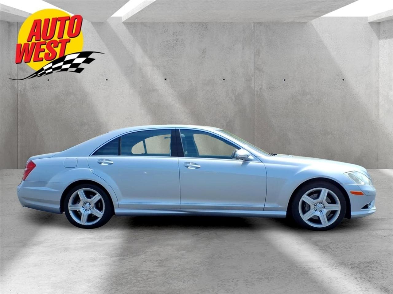 Mercedes-Benz S-Class 4dr Sdn 5.5L V8 4MATIC 2008