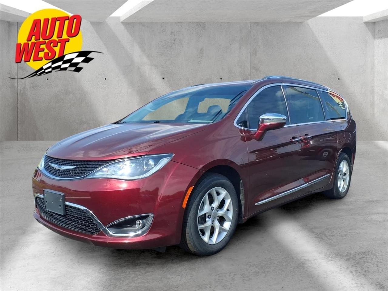 2020 Chrysler Pacifica Limited FWD