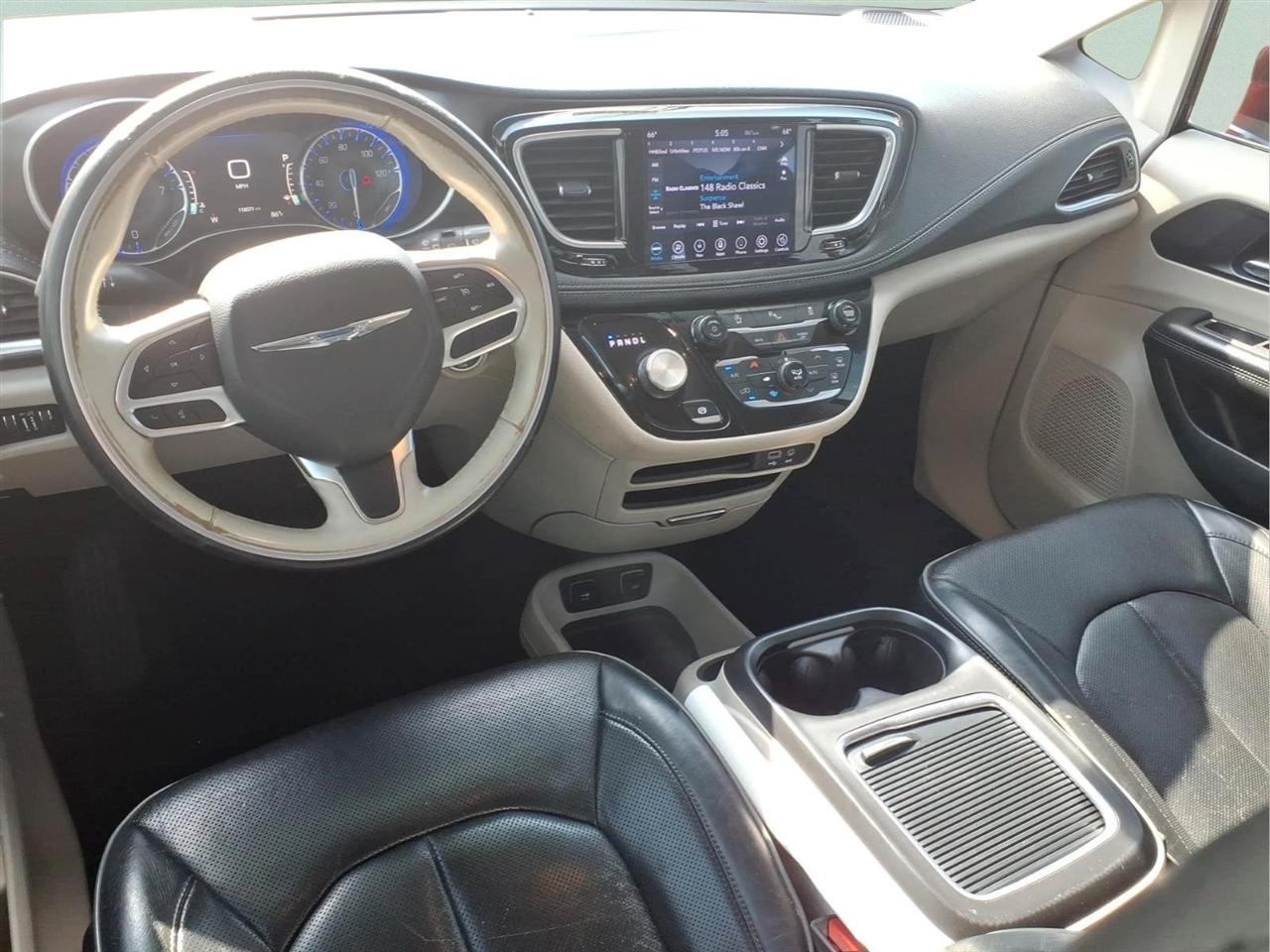 Chrysler Pacifica Limited FWD 2020