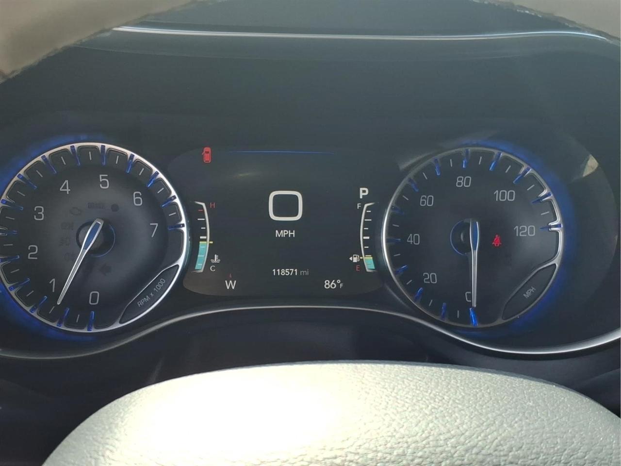 Chrysler Pacifica Limited FWD 2020