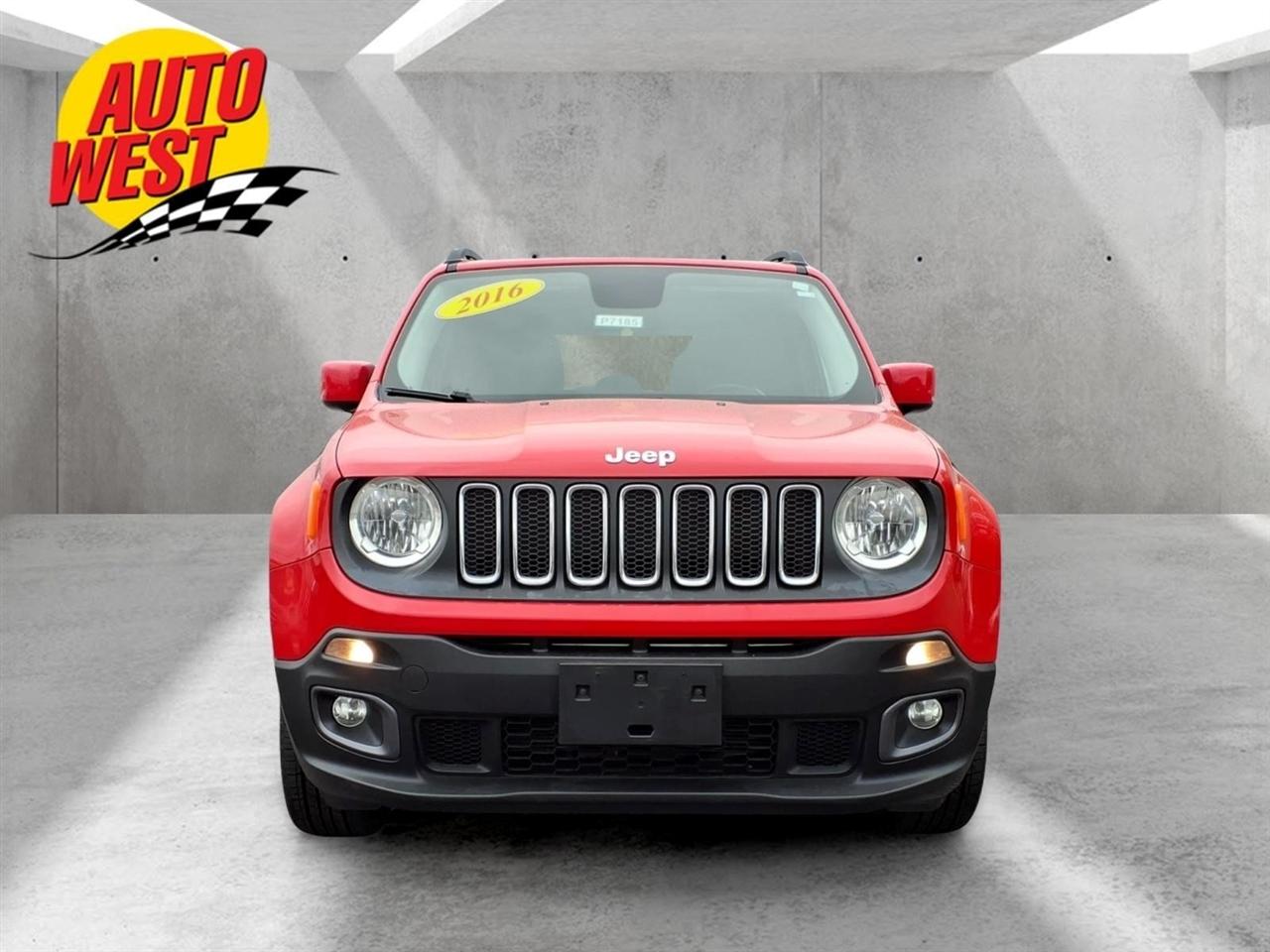2016 Jeep Renegade Latitude 4x4's photo