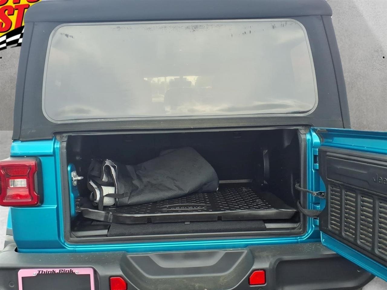 Jeep Wrangler Unlimited Sahara 4x4 2019