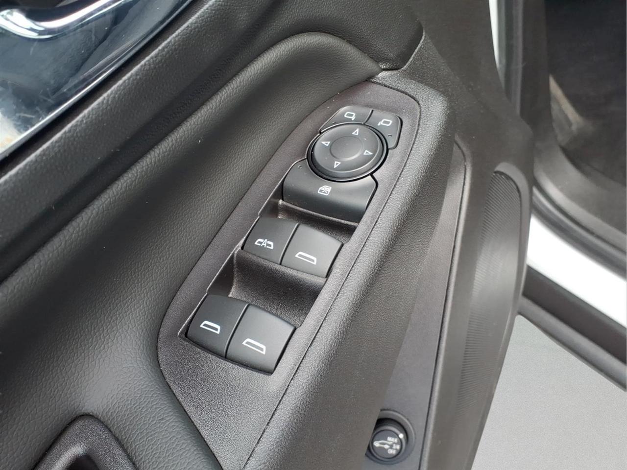 Chevrolet Equinox FWD 4dr LT w/2FL 2022
