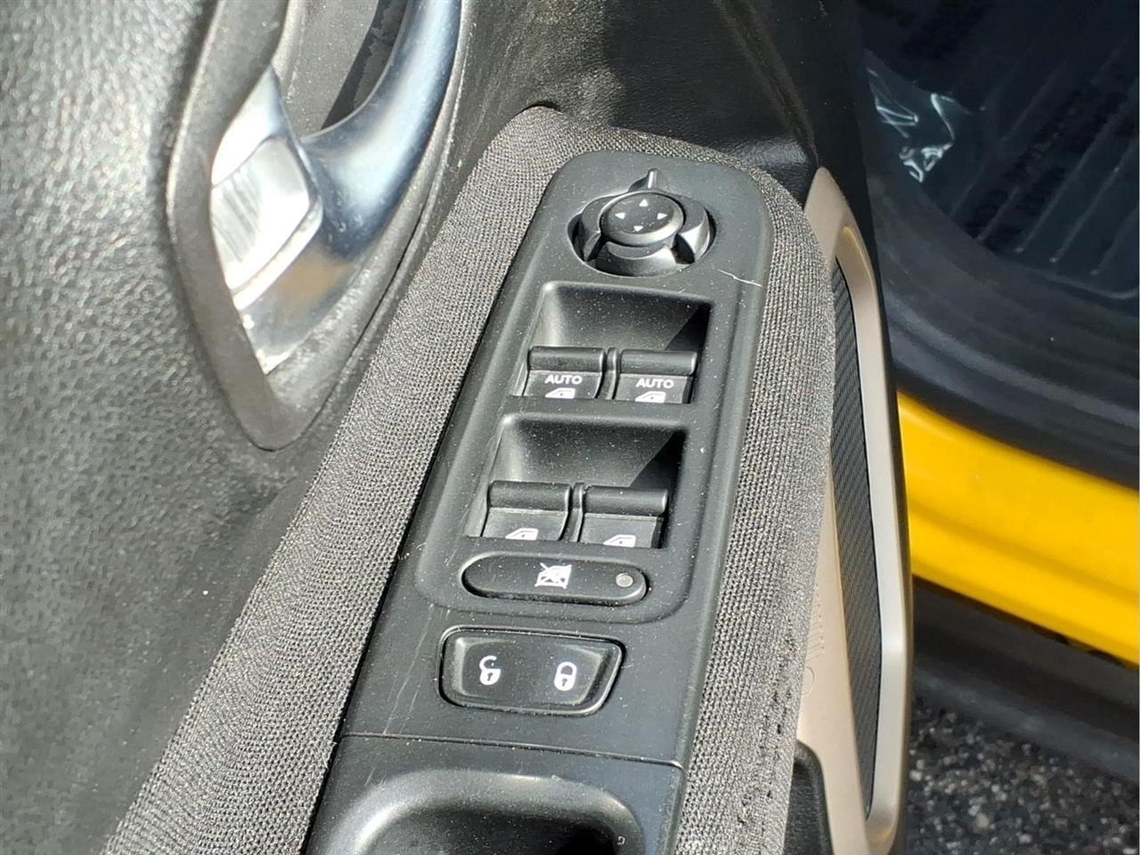 Jeep Renegade FWD 4dr Latitude 2015