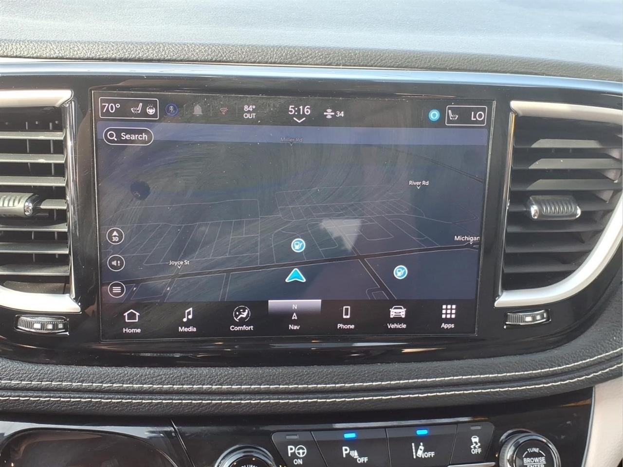 Chrysler Pacifica Hybrid Touring L FWD 2021