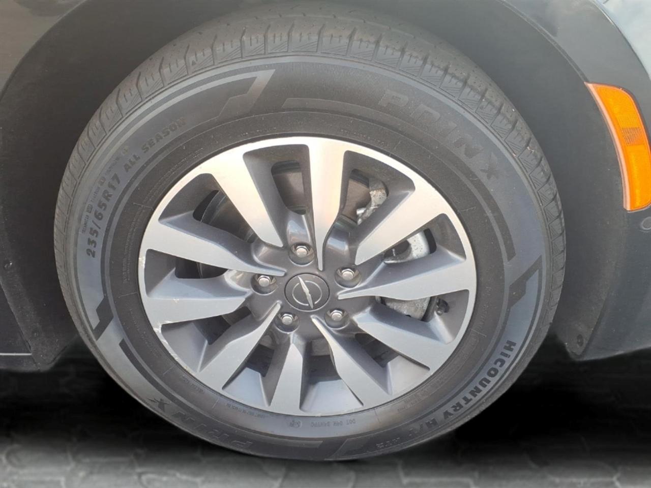 Chrysler Pacifica Hybrid Touring L FWD 2021