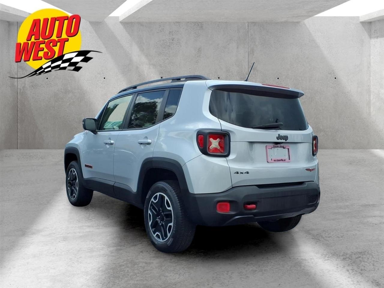 Jeep Renegade 4WD 4dr Trailhawk 2015