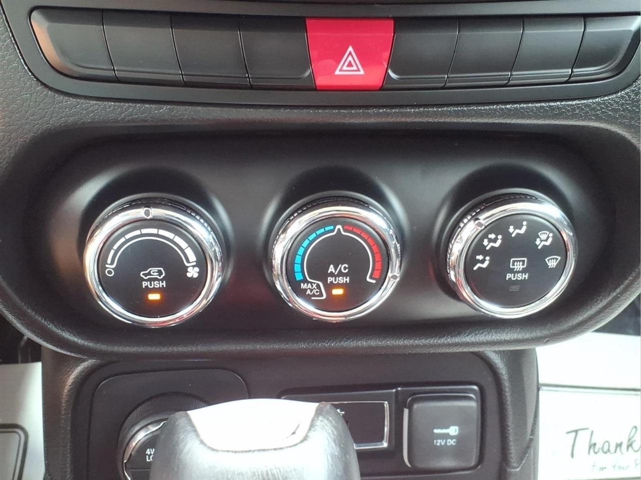Jeep Renegade 4WD 4dr Trailhawk 2015