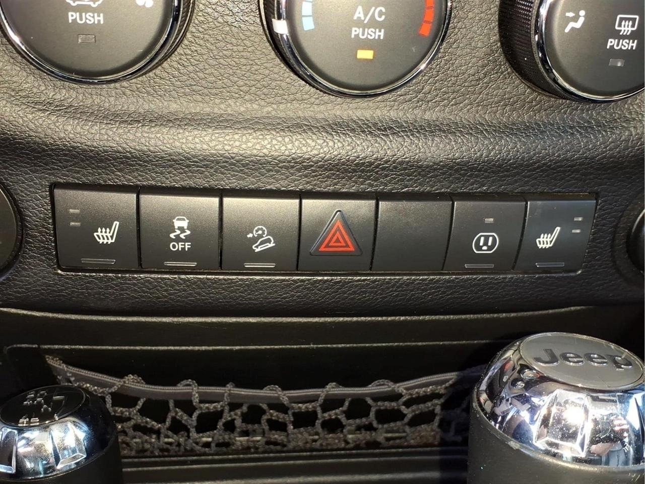Jeep Wrangler 4WD 2dr Rubicon 2014