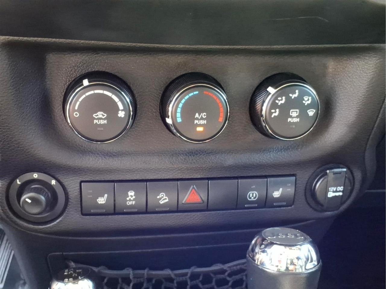 Jeep Wrangler 4WD 2dr Rubicon 2014