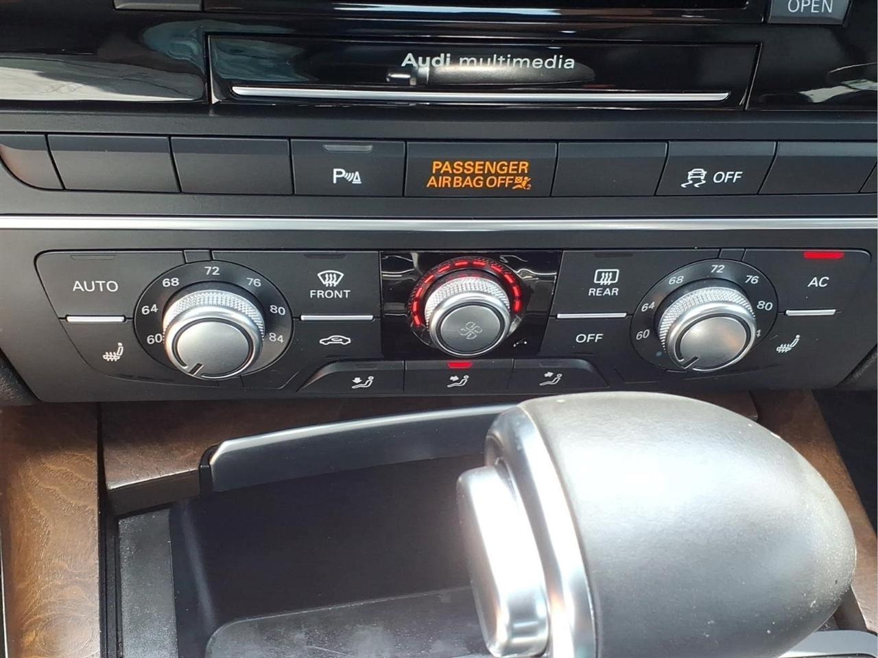 Audi A6 4dr Sdn quattro 3.0T Premium Plus 2012