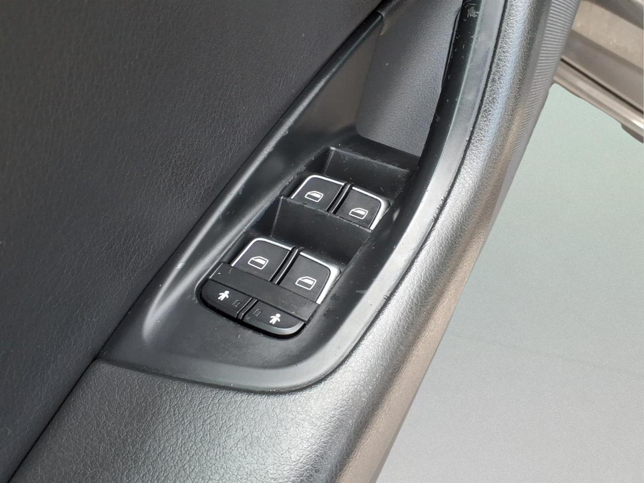 Audi A6 4dr Sdn quattro 3.0T Premium Plus 2012