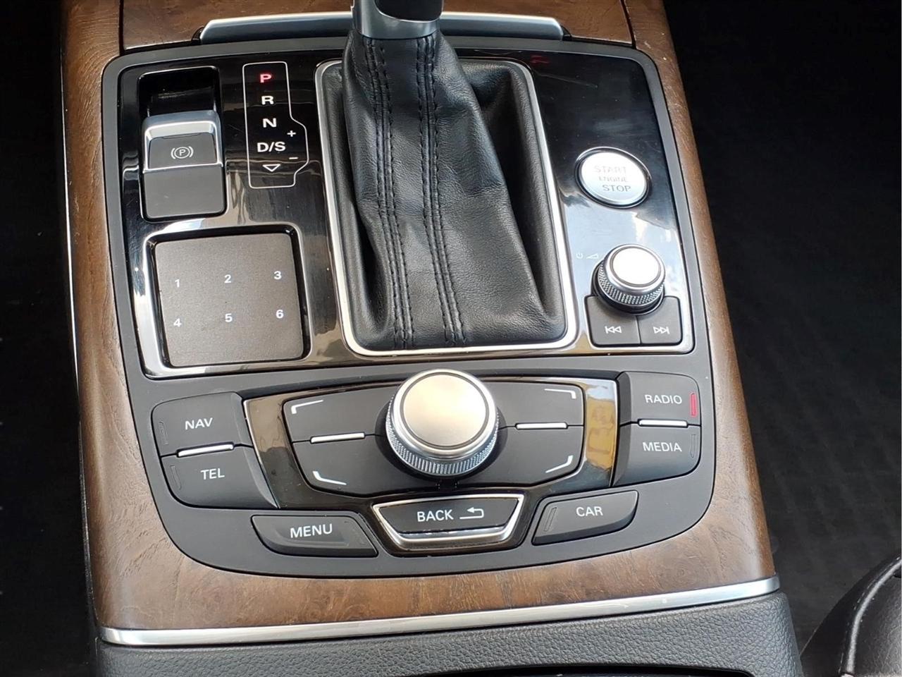 Audi A6 4dr Sdn quattro 3.0T Premium Plus 2012