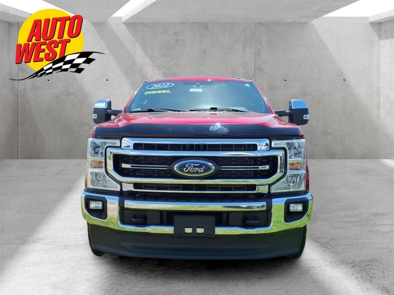 Ford Super Duty F-250 SRW Lariat 4WD SuperCab 8' Box 2022