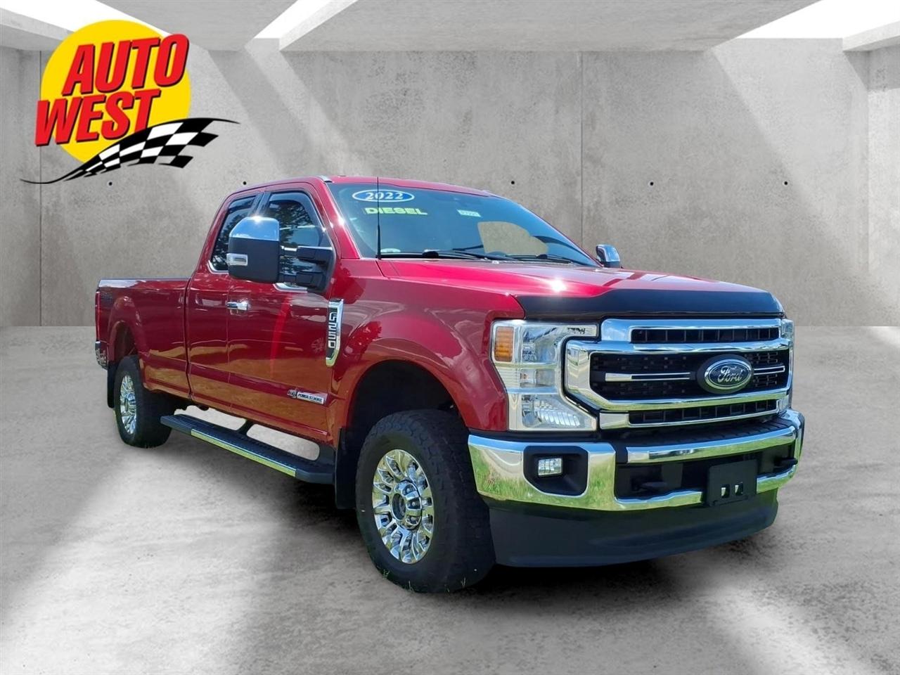 Ford Super Duty F-250 SRW Lariat 4WD SuperCab 8' Box 2022