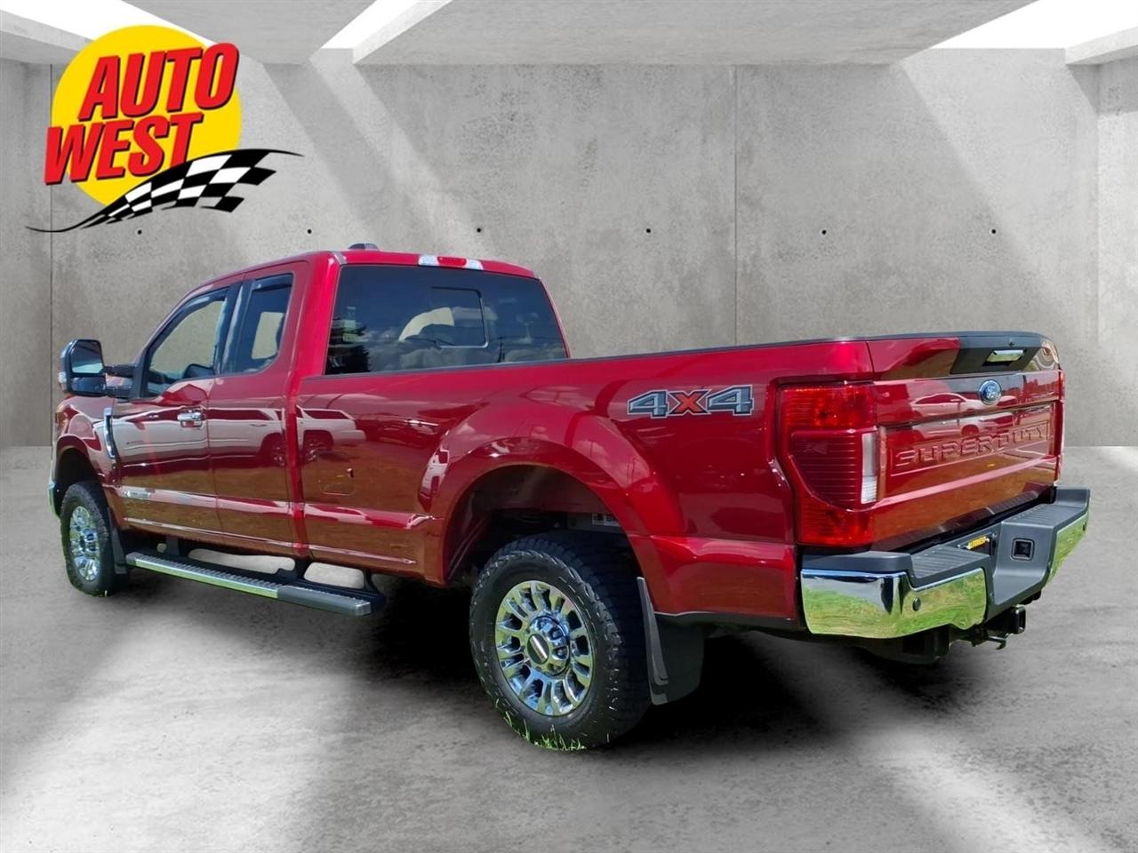 Ford Super Duty F-250 SRW Lariat 4WD SuperCab 8' Box 2022