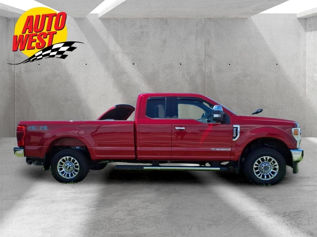 Ford Super Duty F-250 SRW Lariat 4WD SuperCab 8' Box 2022