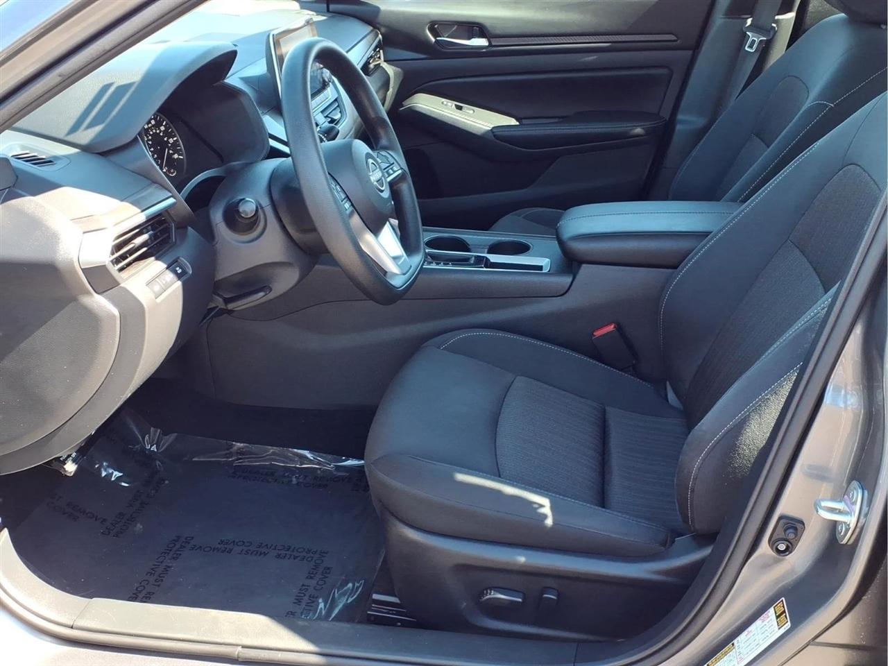 Nissan Altima SV FWD 2025