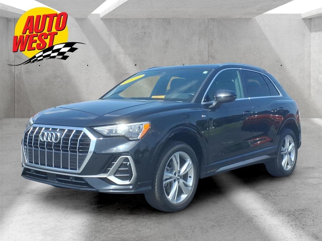 2021 Audi Q3 S line Premium 45 TFSI quattro