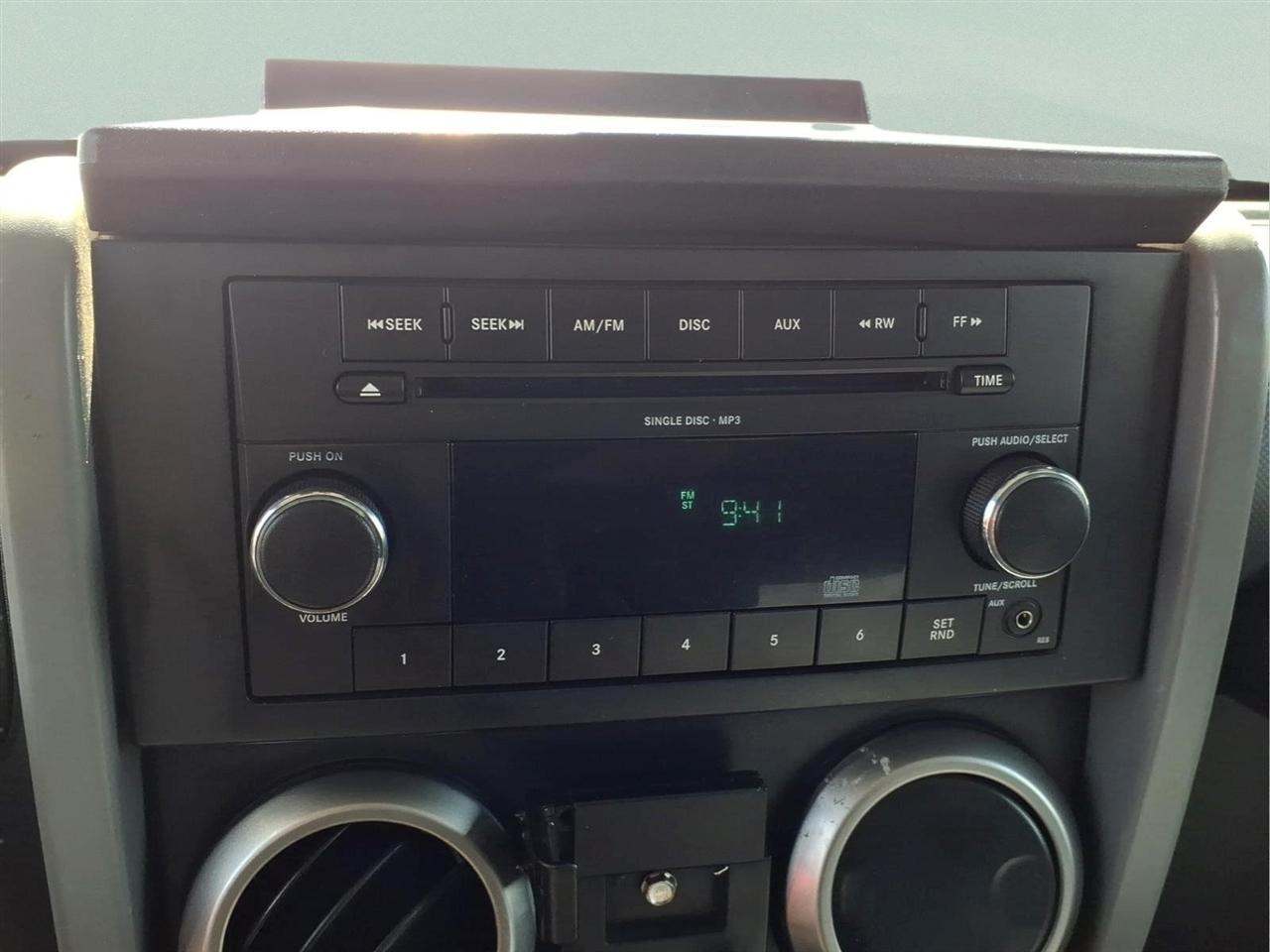 Jeep Wrangler 4WD 2dr Mountain 2010