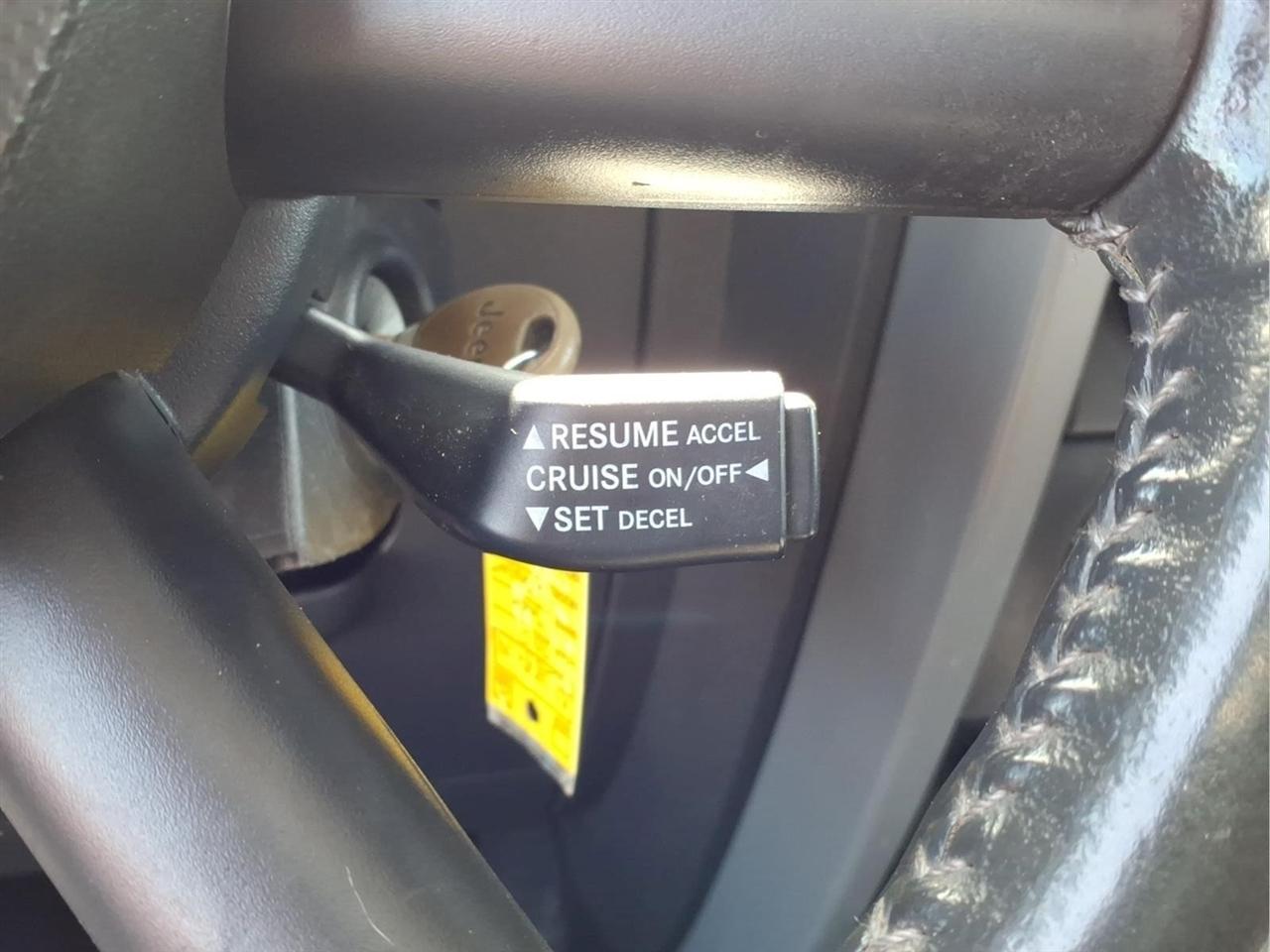 Jeep Wrangler 4WD 2dr Mountain 2010