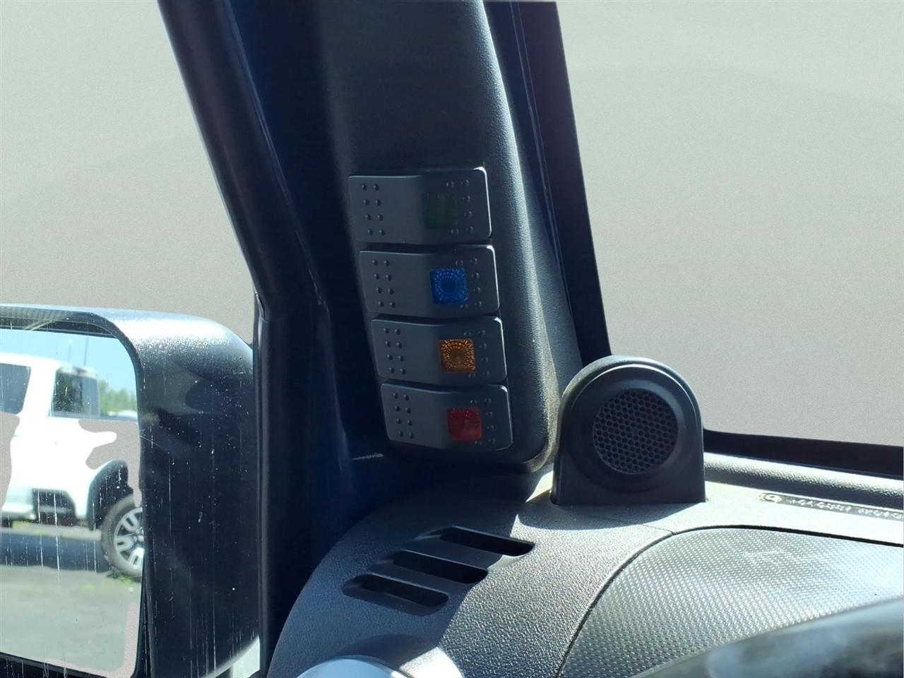 Jeep Wrangler 4WD 2dr Mountain 2010