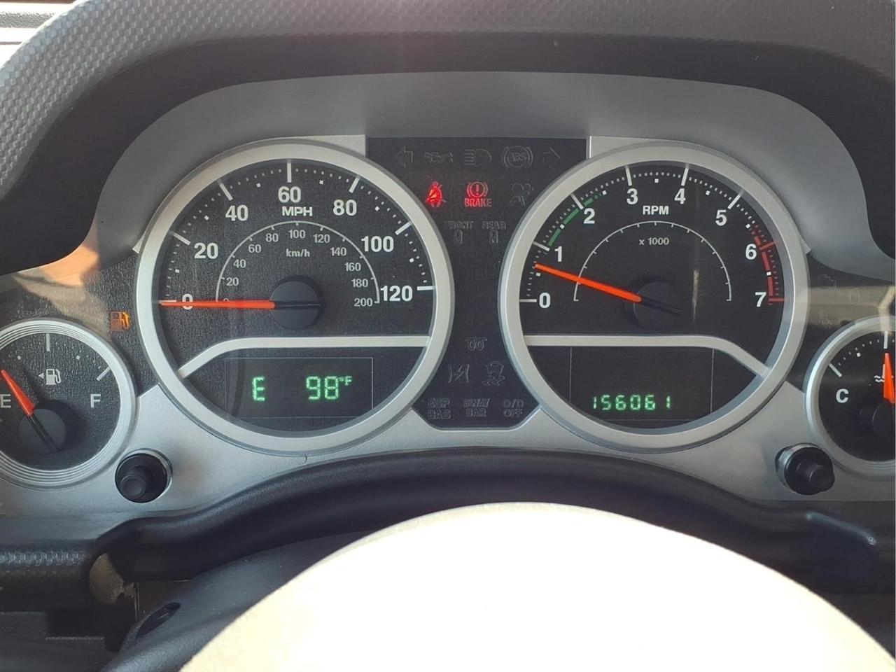 Jeep Wrangler 4WD 2dr Mountain 2010
