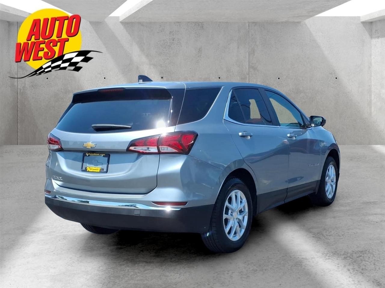 Chevrolet Equinox AWD 4dr LT w/1LT 2023