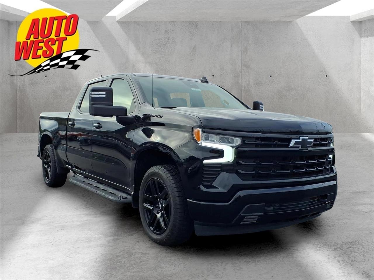 Chevrolet Silverado 1500 4WD Crew Cab 157" RST 2024