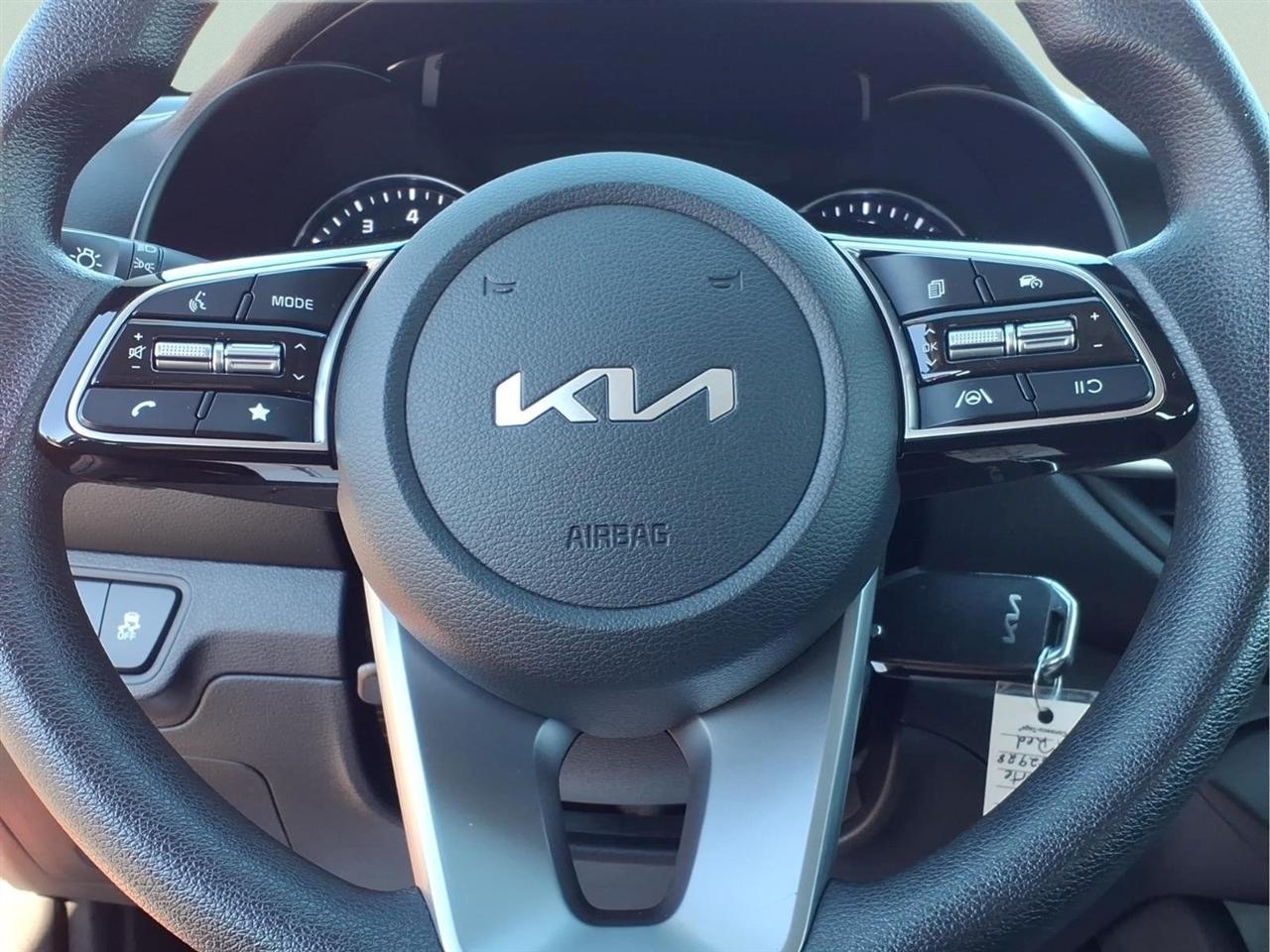 Kia Forte LXS IVT 2023