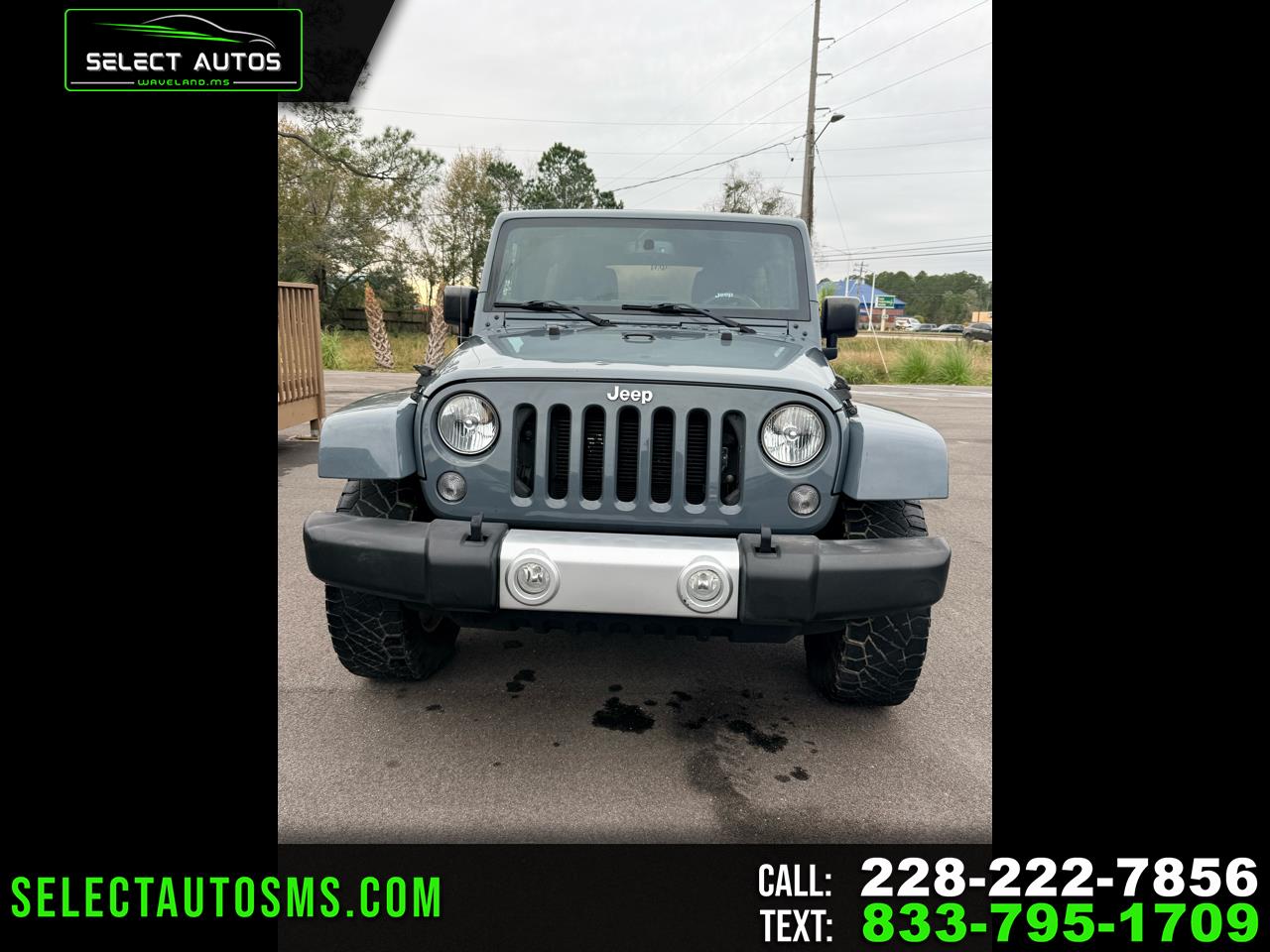 2015 Jeep Wrangler Unlimited Sahara's photo