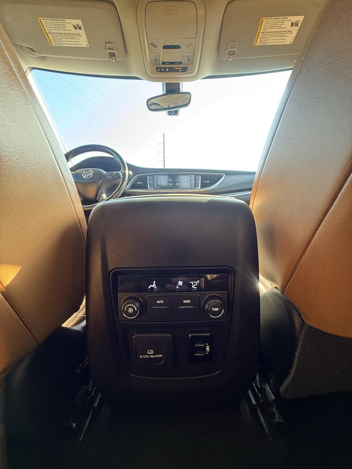2018 Buick Enclave Essence - Photo 18