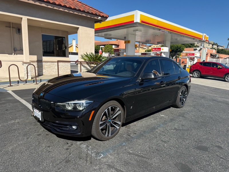 2018 BMW 3-Series 330e iPerformance Sedan