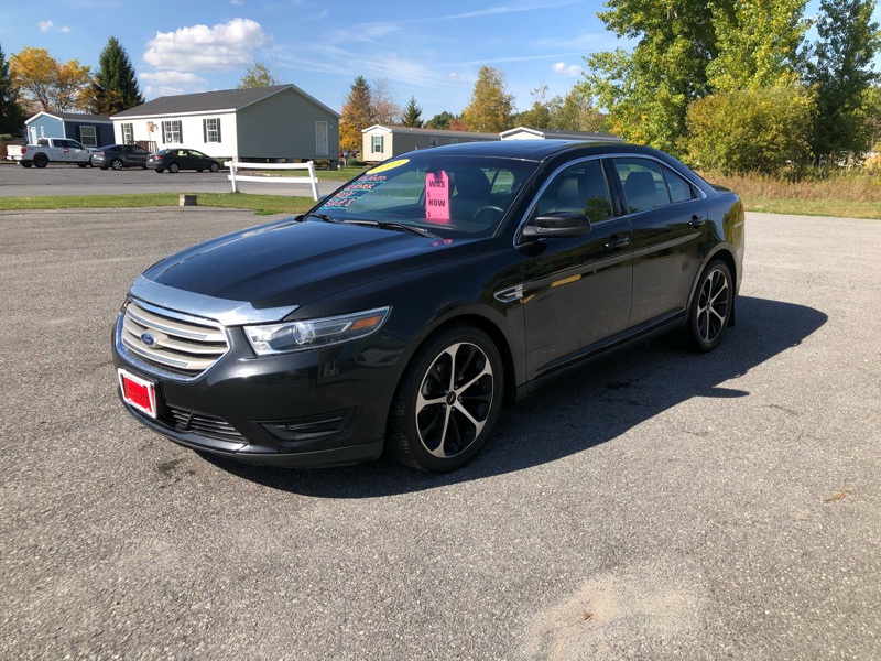 2015 Ford Taurus