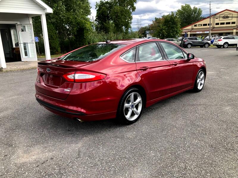 Ford Fusion SE 2015