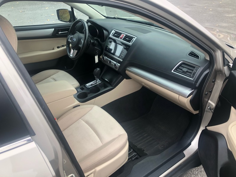 Subaru Outback 2.5i Premium 2017