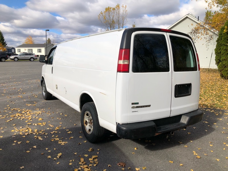 Chevrolet Express 2500 Cargo Extended 2010