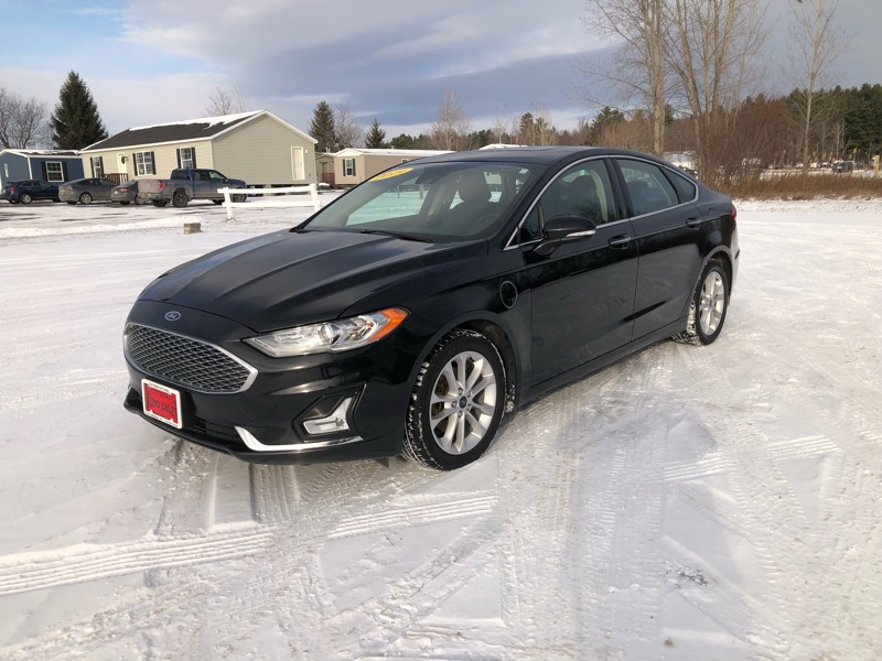 2019 Ford Fusion Energi Titanium's photo