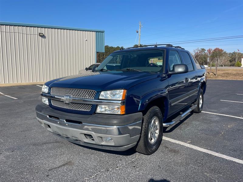 2005 Chevrolet Avalanche Base