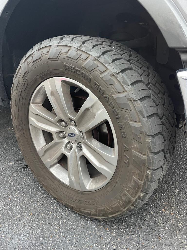 Ford F-150 XL SuperCrew 5.5-ft. Bed 4WD 2016