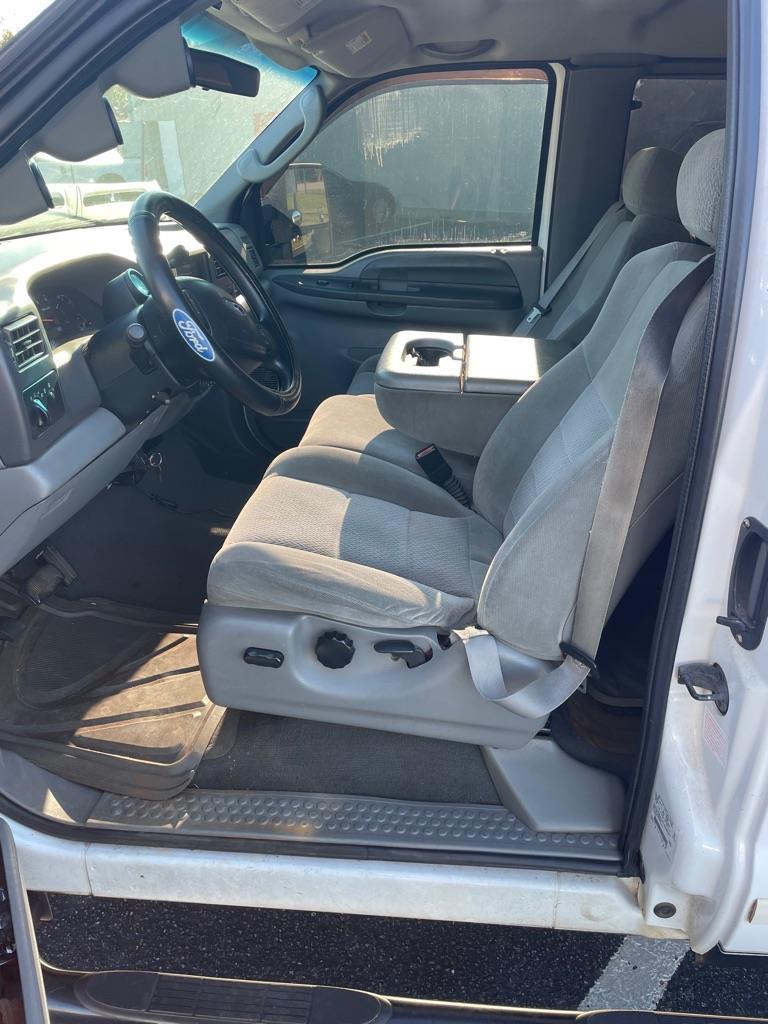 Ford F-250 SD XL SuperCab 2WD 2004