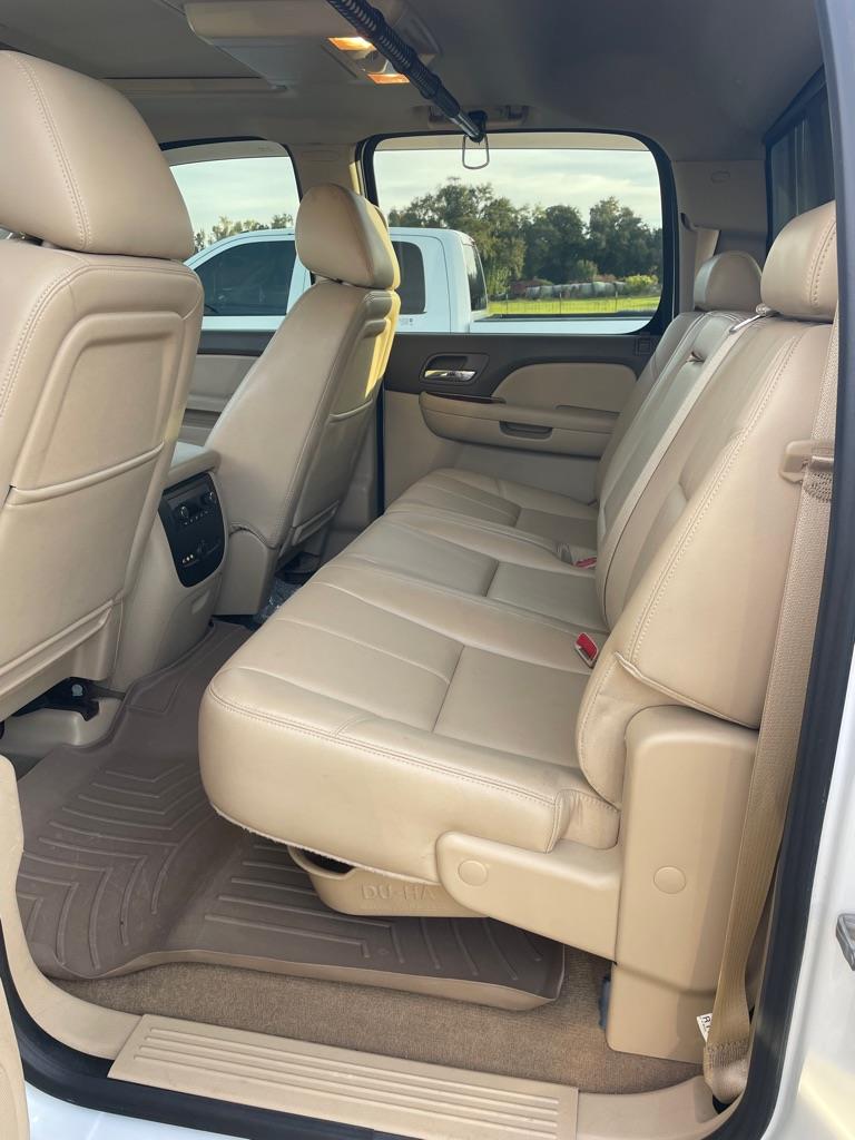 Chevrolet Silverado 2500HD LTZ Crew Cab 4WD 2014