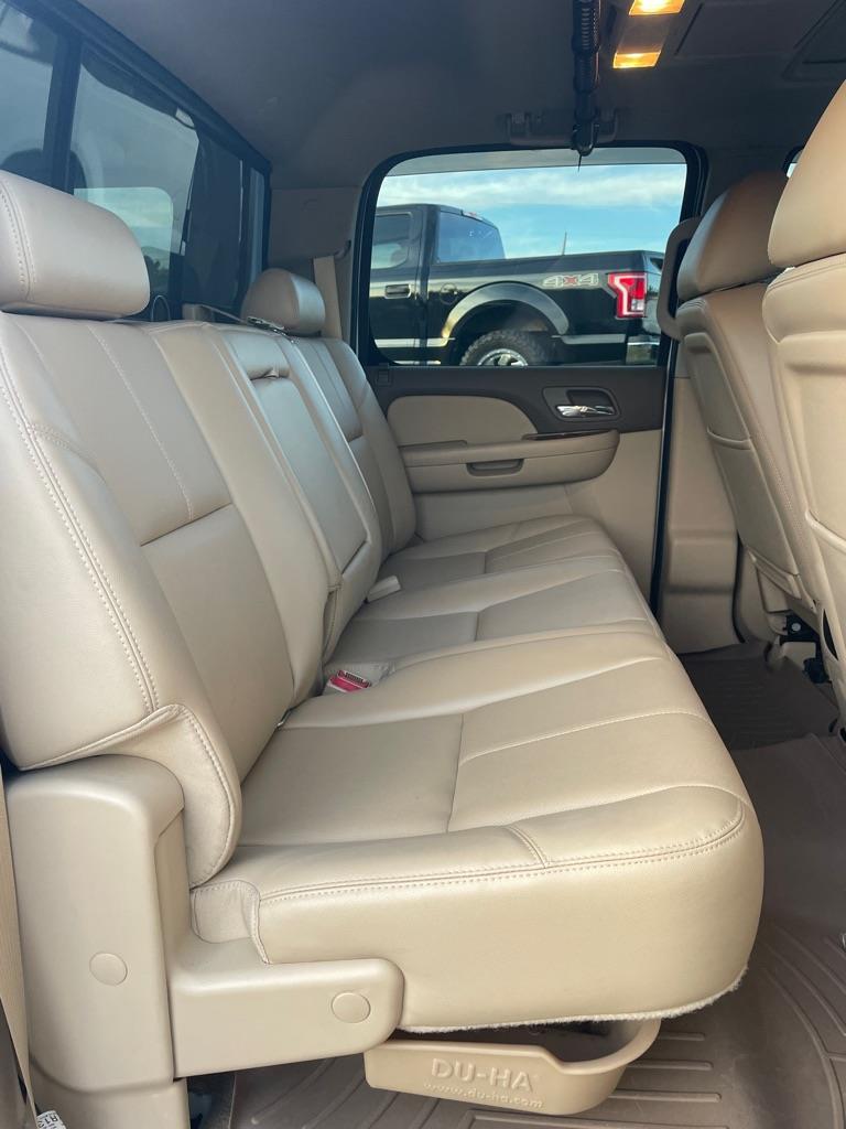 Chevrolet Silverado 2500HD LTZ Crew Cab 4WD 2014