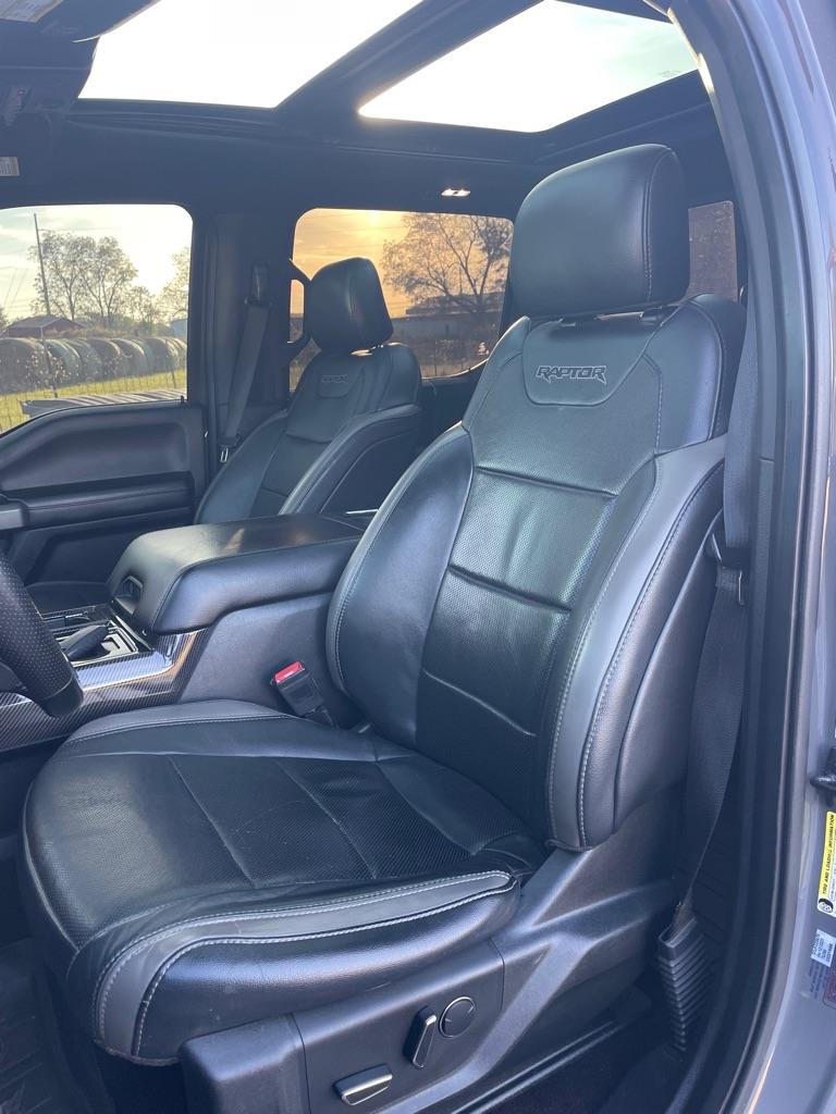 Ford F-150 Raptor SuperCrew 4WD 2018