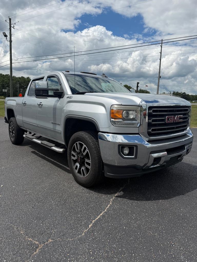 2017 GMC Sierra 2500HD SLT Crew Cab 4WD