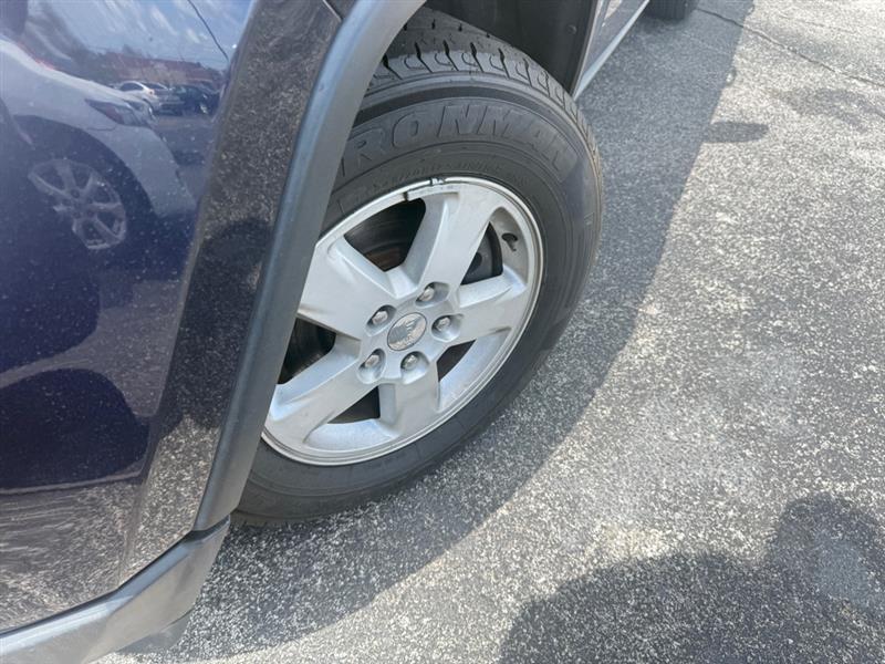 Jeep Grand Cherokee Laredo 4WD 2012