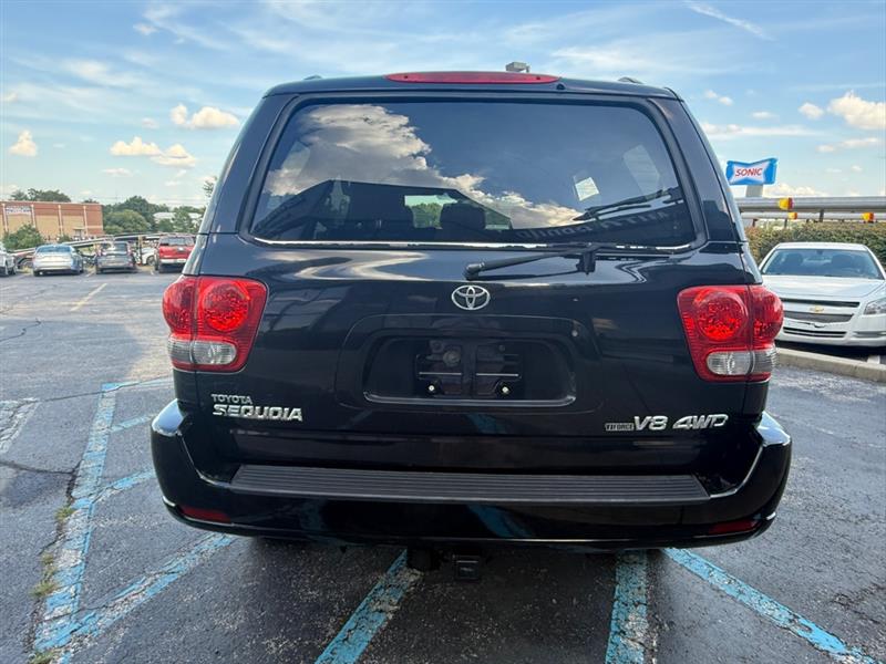 Toyota Sequoia SR5 4WD 2007