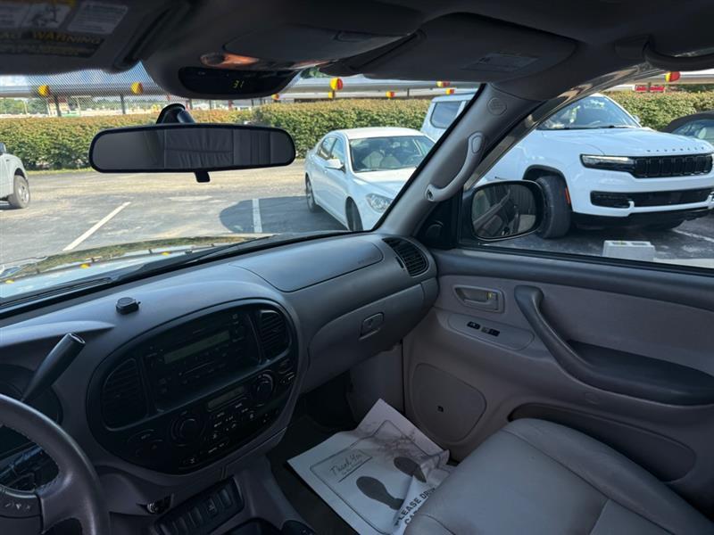 Toyota Sequoia SR5 4WD 2007